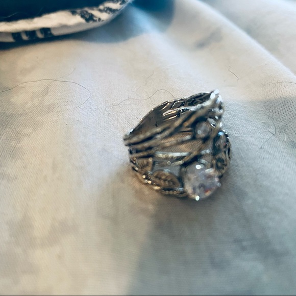 Silver ring - Picture 8 of 8